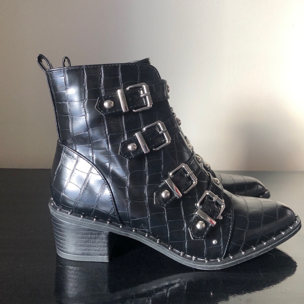 buckle booties
